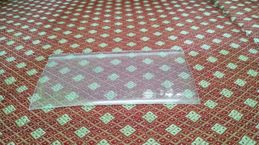 diy hanging basking are for turtle step 2